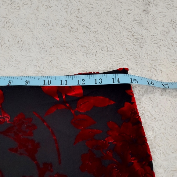 Willi Smith Floral Black Crushed red velvet Midi skirt Moody Goth Romantic Y2K - Picture 8 of 9